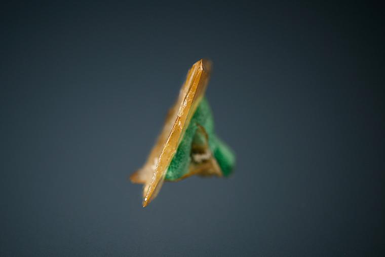 MALACHITE on WULFENITE